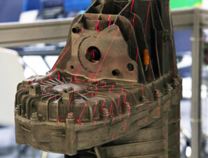 Precise measurement of engine part with 3D laser triangulation